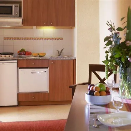 Citadines Centre Meriadeck Apartment Bordeaux